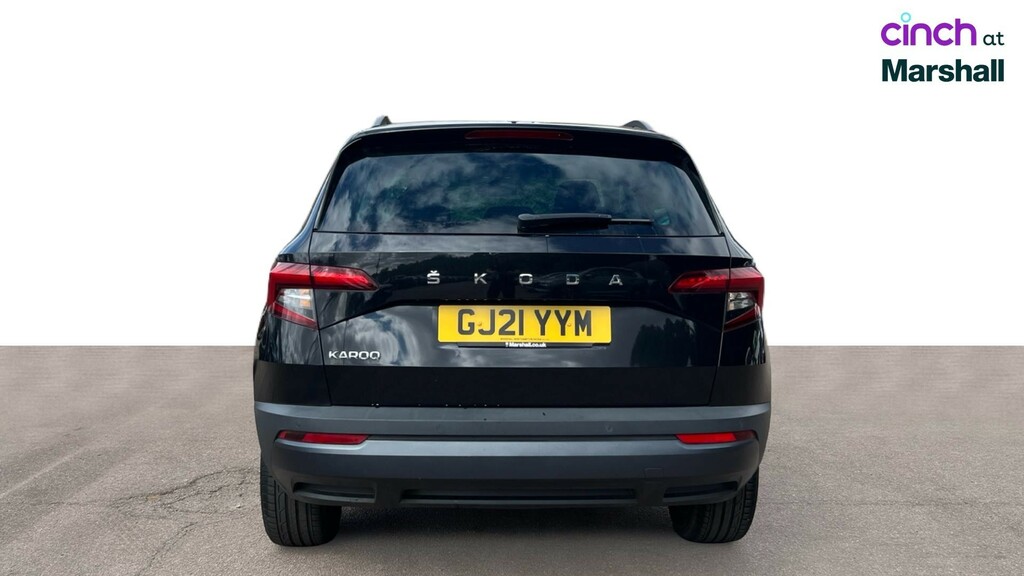 Skoda Karoq Se L White #4