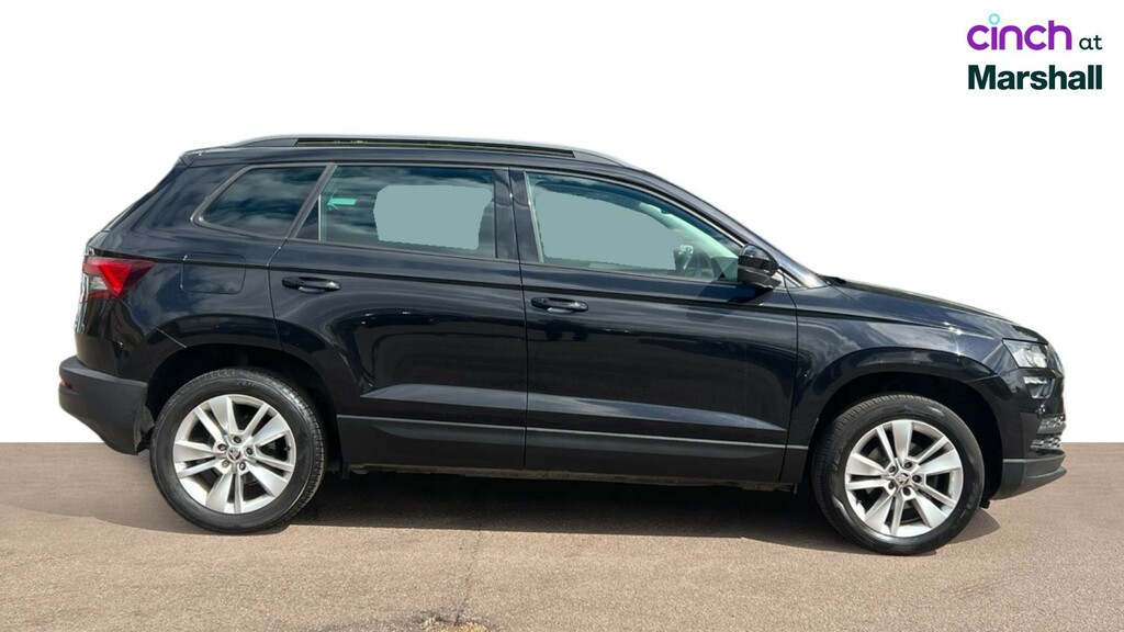 Skoda Karoq Se L White #2