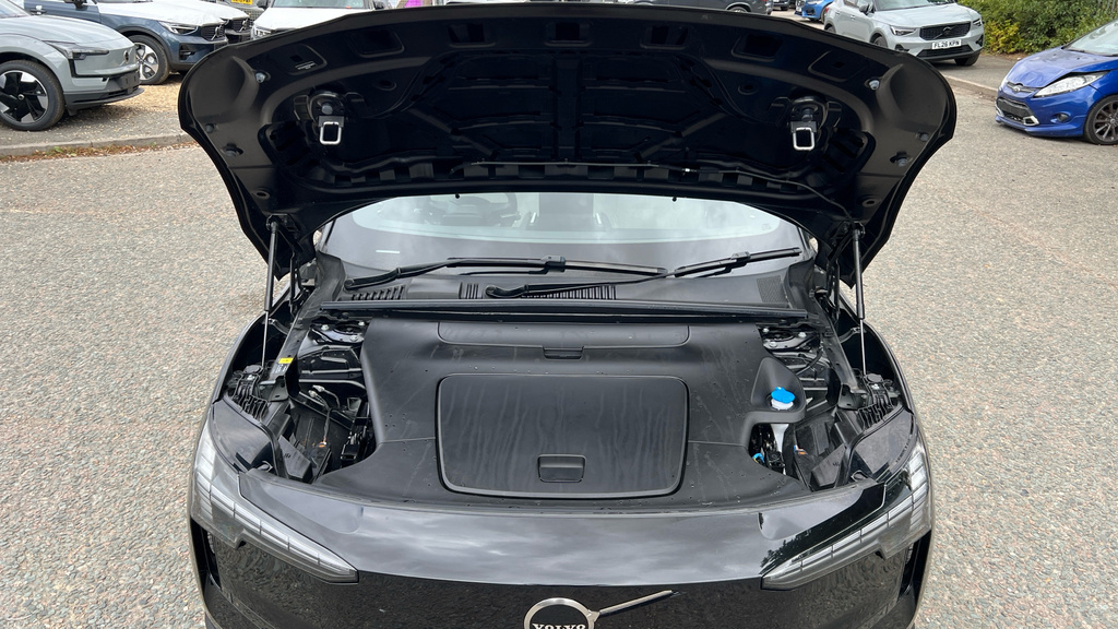 Volvo EX30 Ultra, Single Motor Extended Range, Sunr #19