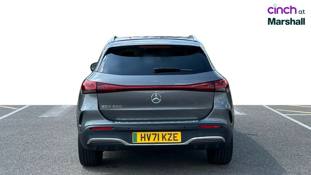 Mercedes-Benz EQA Eqa 250 66.5Kwh Amg Line White #4