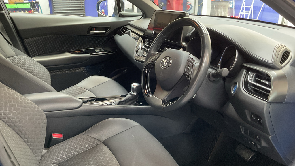 Toyota C-Hr Icon Grey #12