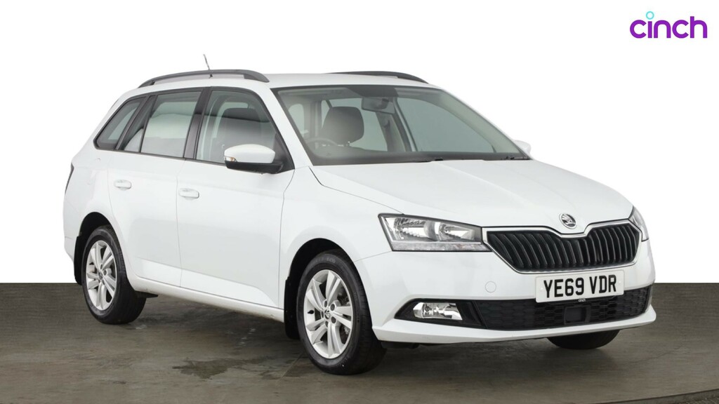 Skoda Fabia 1.0 Mpi Colour Edition Red #1