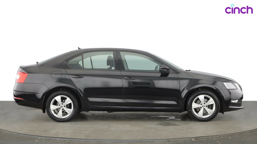 Skoda Octavia 1.0 Tsi Se Drive Black #2