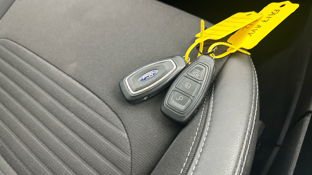 Ford Kuga 2.0 Tdci Ecoblue St-line Suv Awd Grey #29