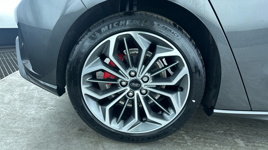 Ford Focus 1.0 Ecoboost Hybrid Mhev 155 St-line Black #25