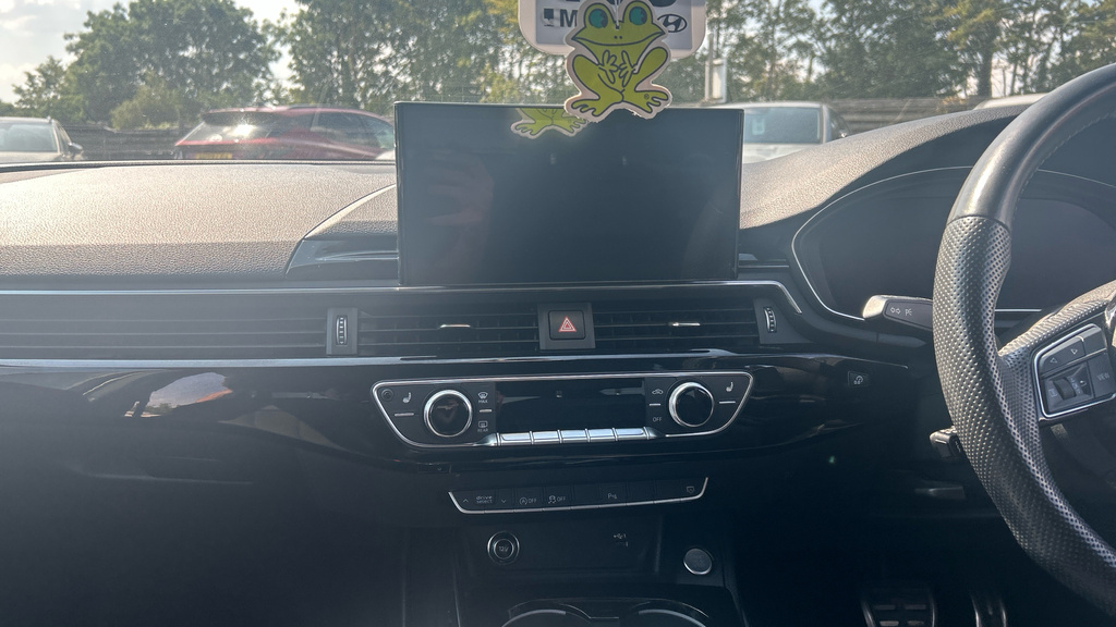 Audi A4 40 Tfsi 204 Black Edition S Tronic Black #12