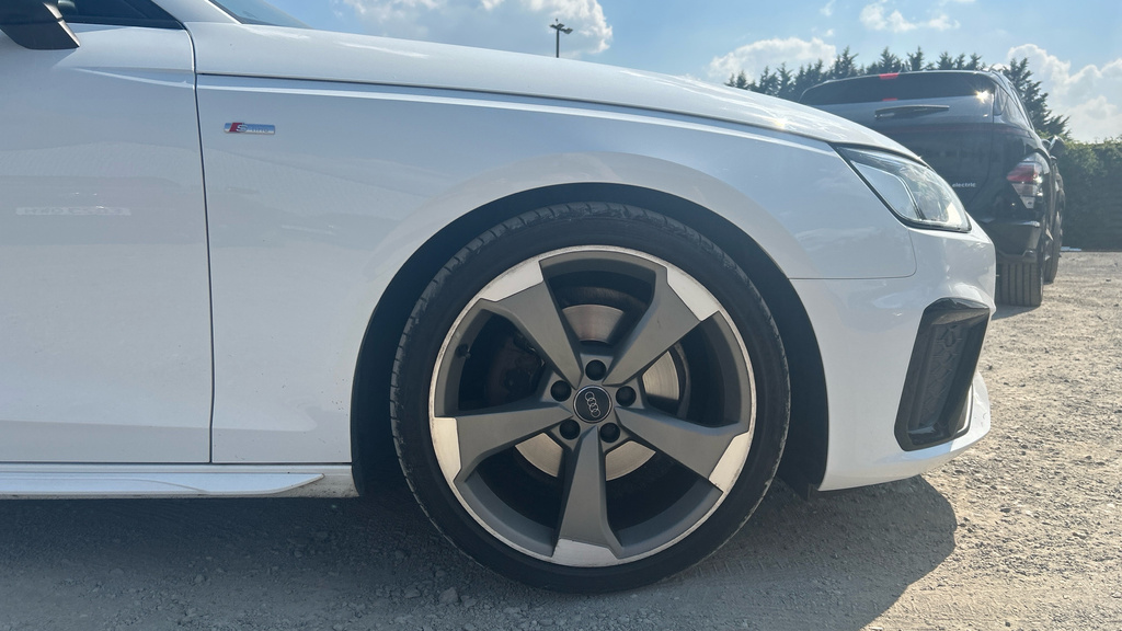 Audi A4 40 Tfsi 204 Black Edition S Tronic Black #20