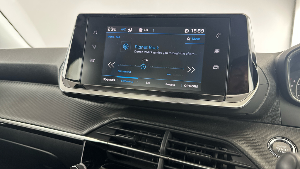 Peugeot 2008 Gt Blue #15