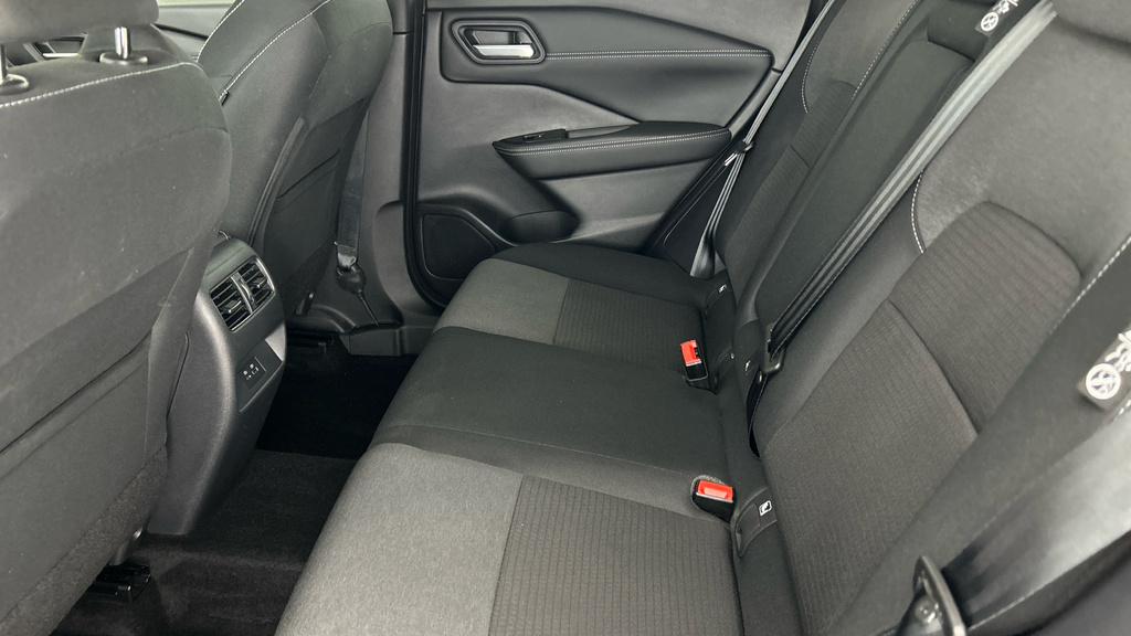 Nissan Qashqai 1.5 E-power Acenta Premium Grey #19
