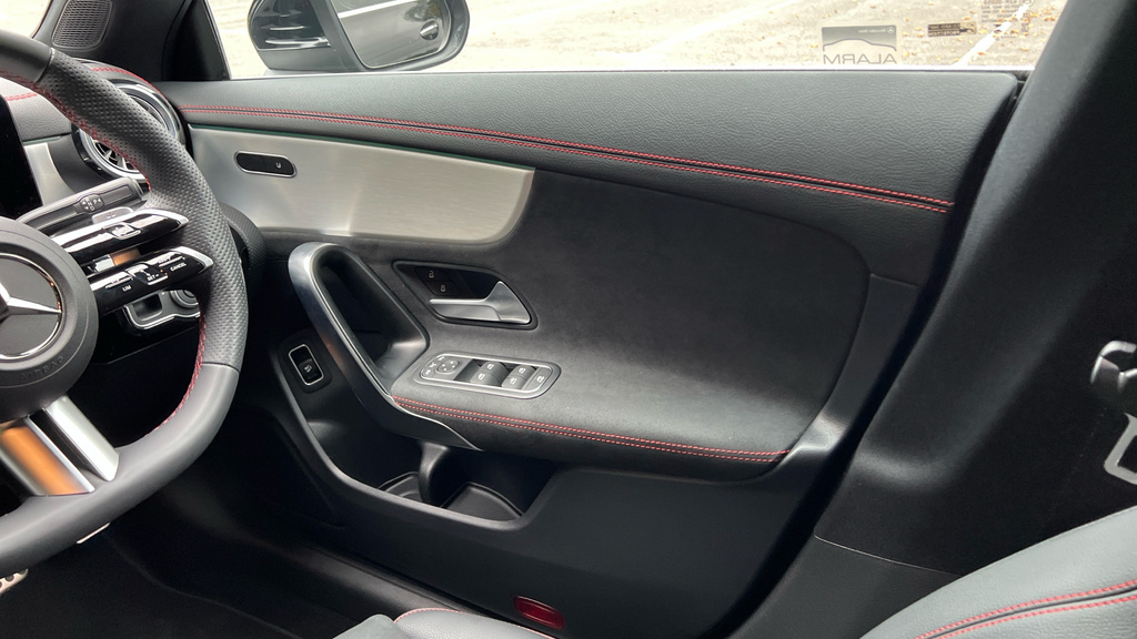 Mercedes-Benz CLA Class Cla 220D Amg Line Premium Plus Tip Grey #41