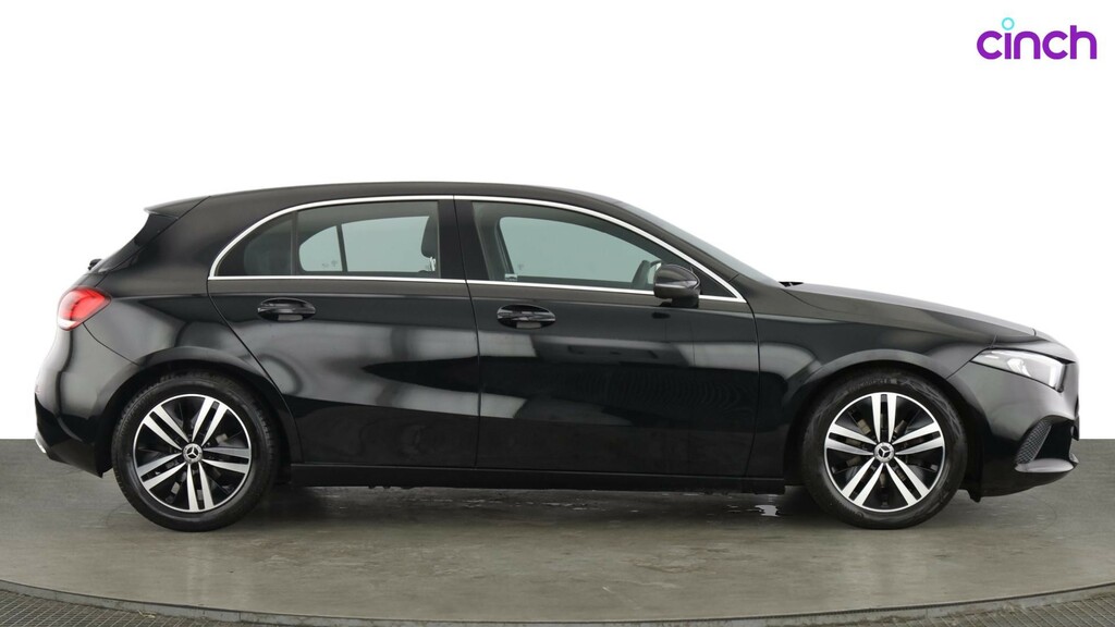 Mercedes-Benz A Class A 180 Amg Line Black #2