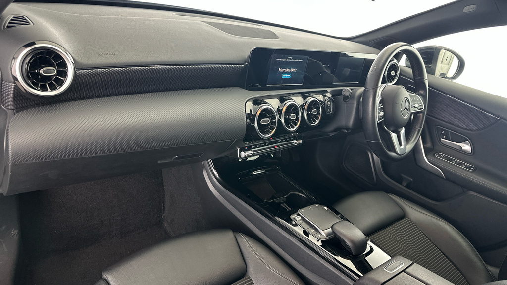 Mercedes-Benz A Class A 180 Amg Line Black #10