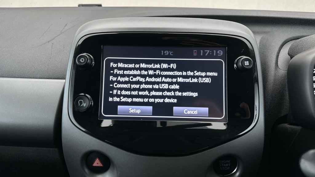 Toyota Aygo X X-play Black #12