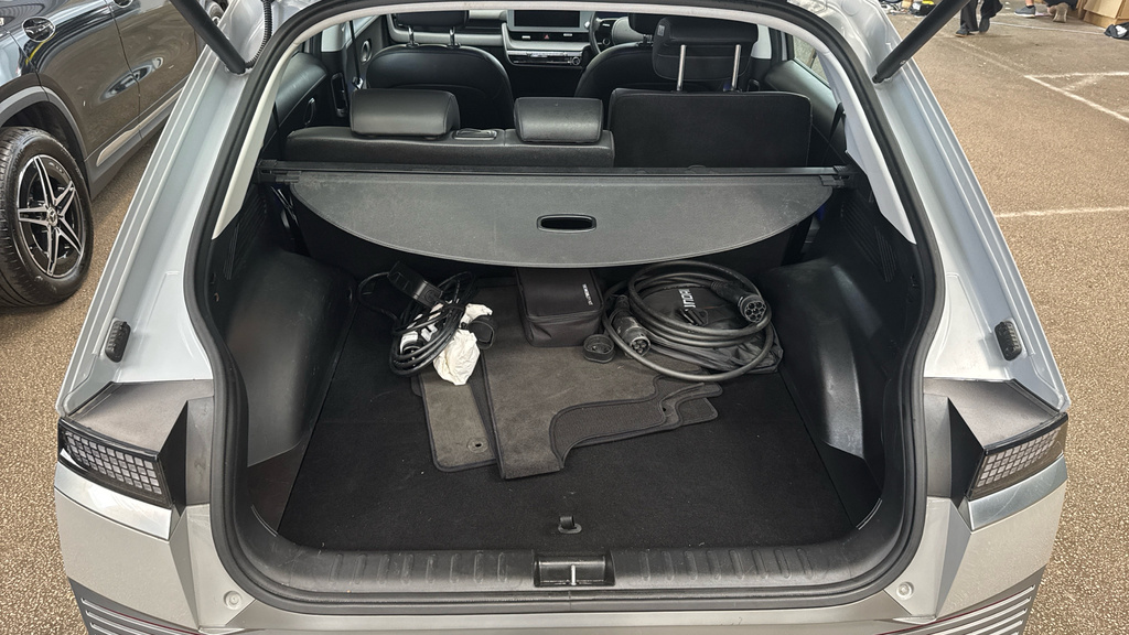 Hyundai Ioniq 5 Hatchback Green #15