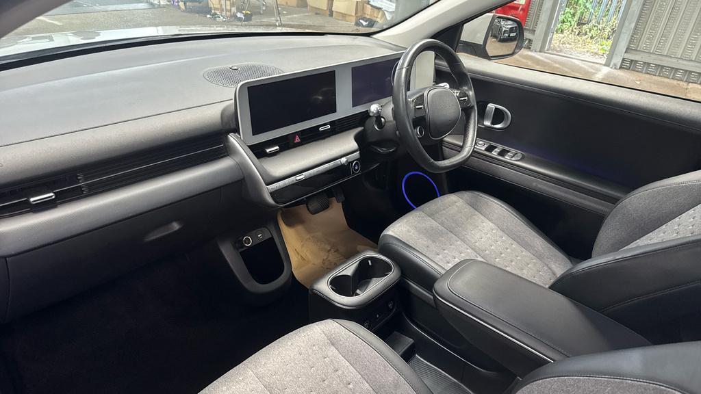 Hyundai Ioniq 5 Hatchback Green #10