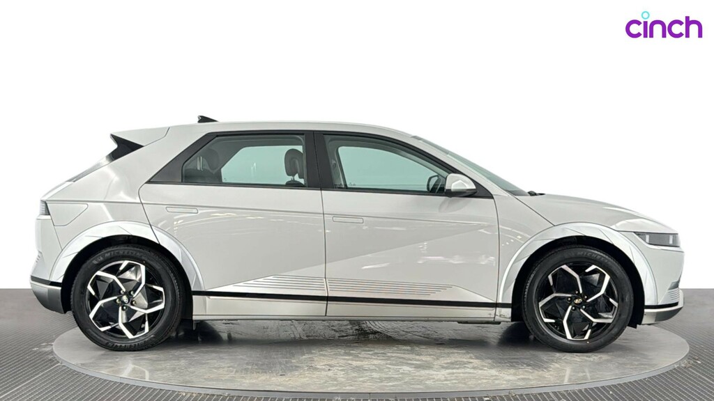 Hyundai Ioniq 5 Hatchback Green #2