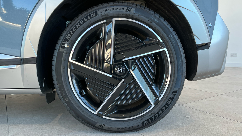 Hyundai Ioniq 5 Ultimate Blue #42