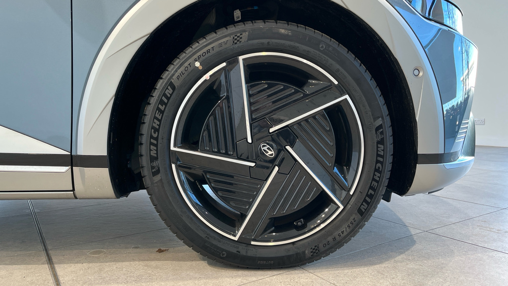 Hyundai Ioniq 5 Ultimate Blue #44