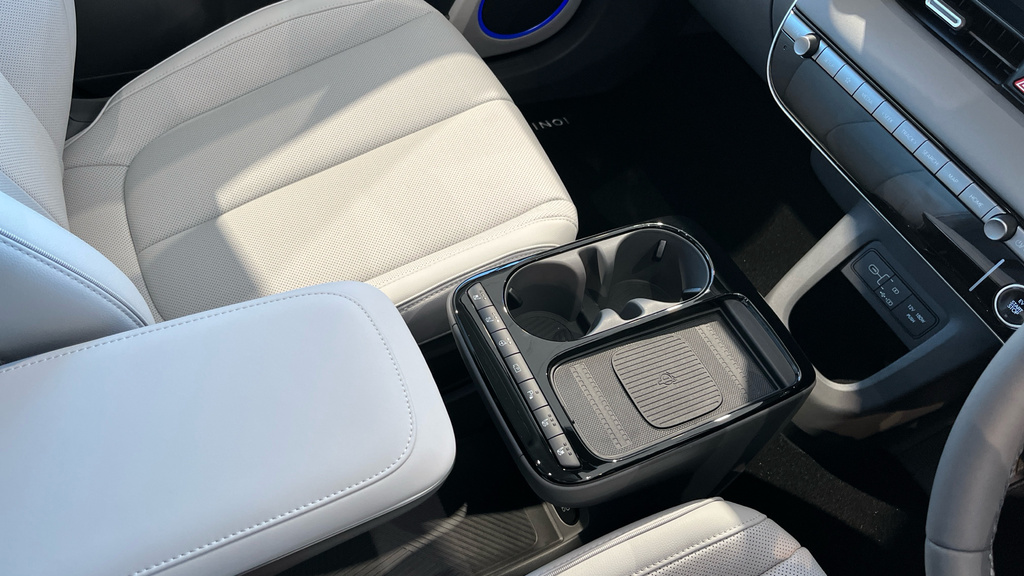 Hyundai Ioniq 5 Ultimate Blue #50