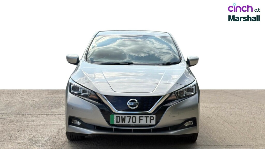Nissan Leaf 40Kwh N-connecta Hatchback 150 Red #8
