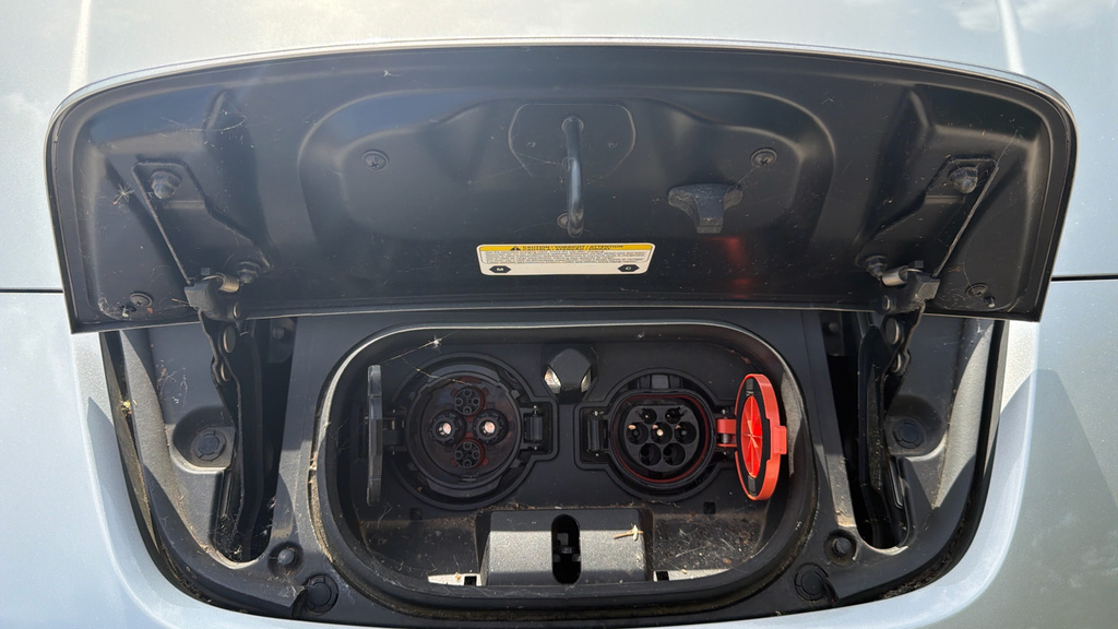 Nissan Leaf 40Kwh N-connecta Hatchback 150 Red #33