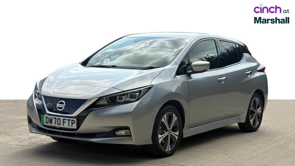 Nissan Leaf 40Kwh N-connecta Hatchback 150 Red #7