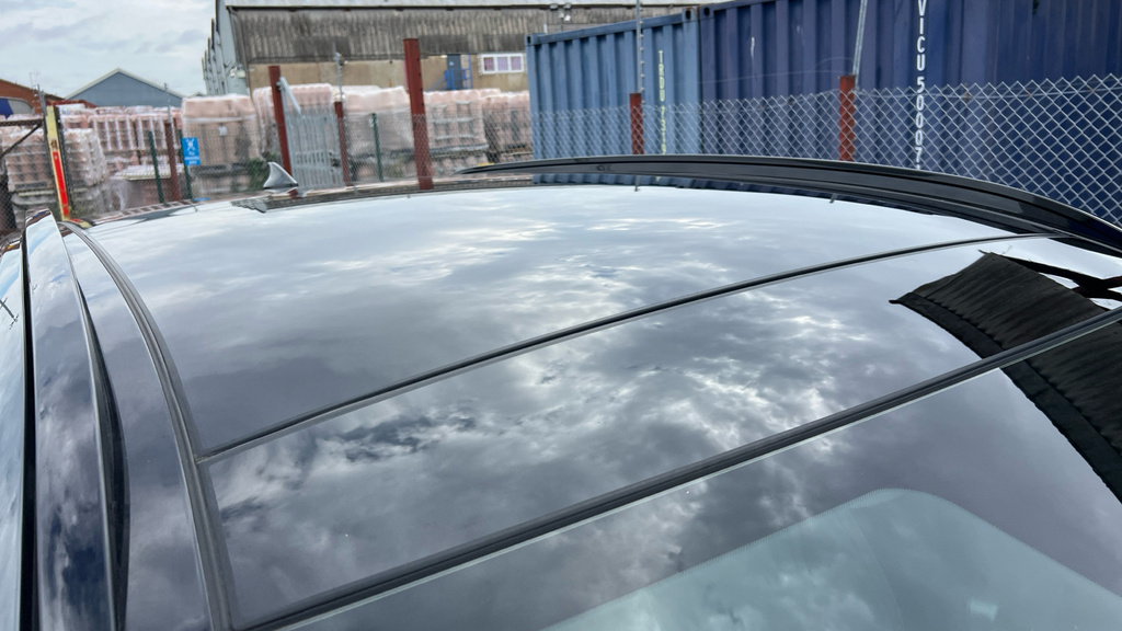 Hyundai Tucson N Line White #16