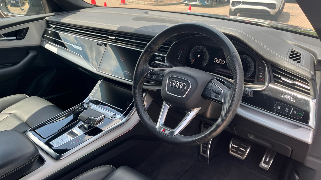 Audi Q8 Vorsprung Tfsi 507 Ps Tiptronic Black #9