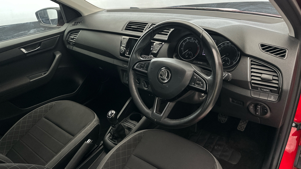 Skoda Fabia 1.0 Tsi 110 Se L Grey #10