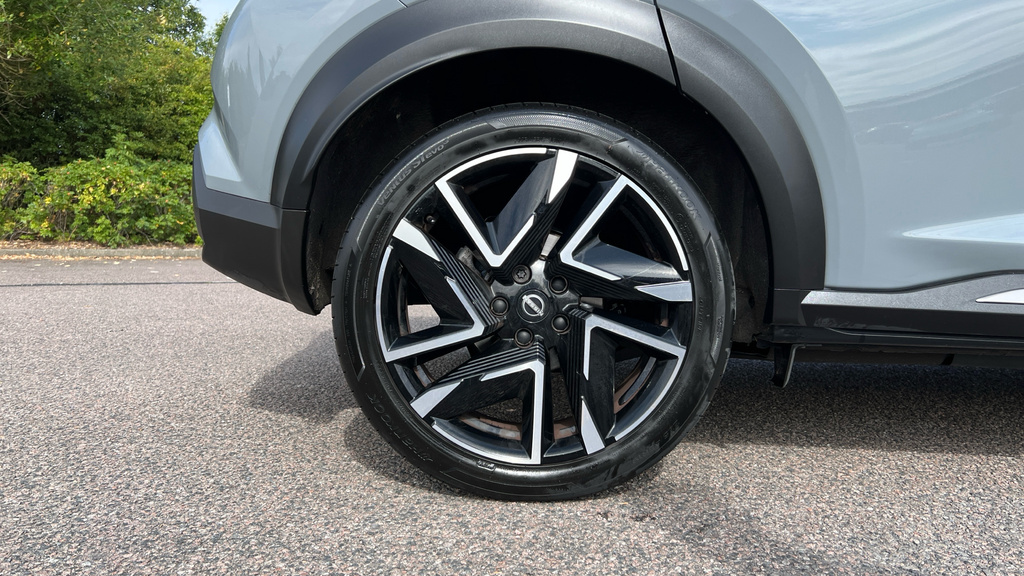 Nissan Juke 1.0 Dig-t Tekna  #42