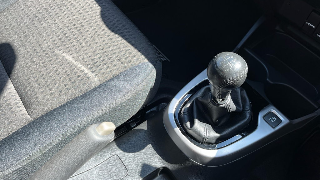 Honda Jazz 1.3 I-vtec Se Grey #29
