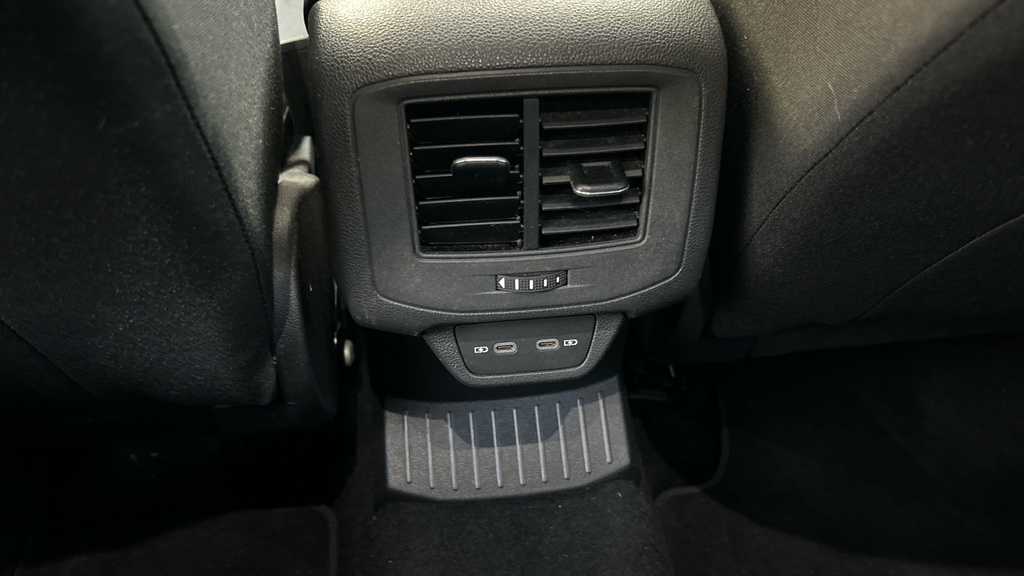 Volkswagen T-Roc R-line Blue #36