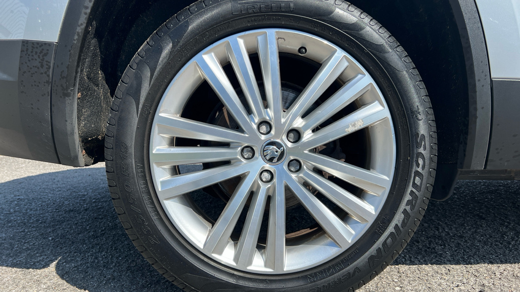 Skoda Kodiaq 2L Edition Blue #19