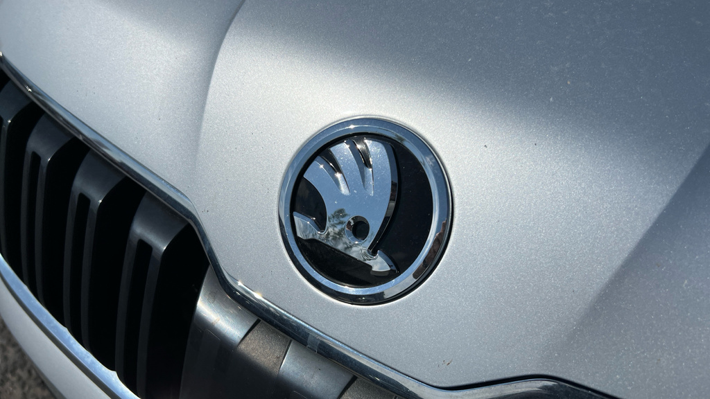 Skoda Kodiaq 2L Edition Blue #41
