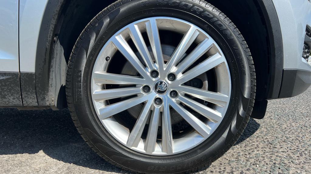 Skoda Kodiaq 2L Edition Blue #20