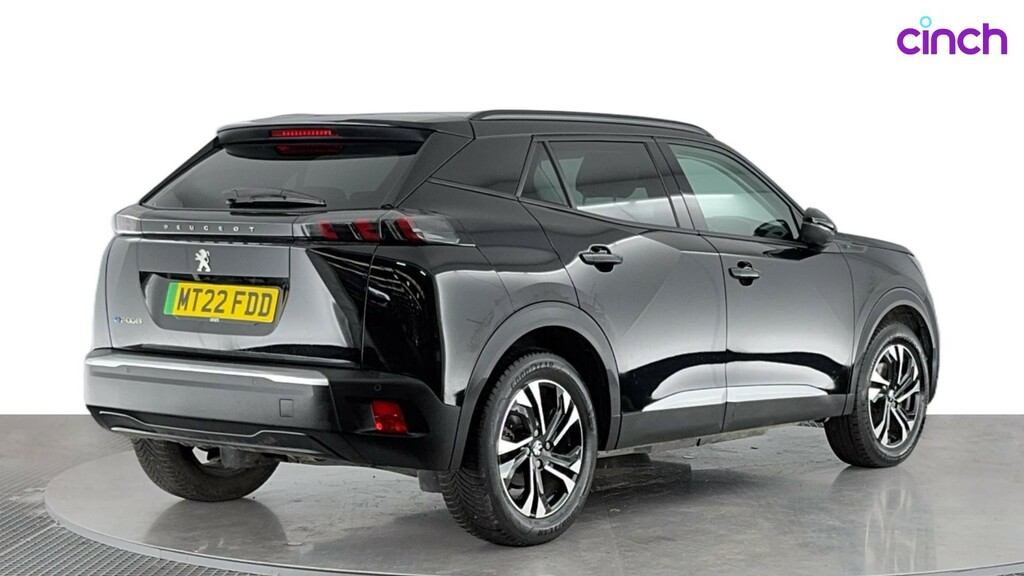 Peugeot e-2008 100Kw Active Premium 50Kwh Black #3