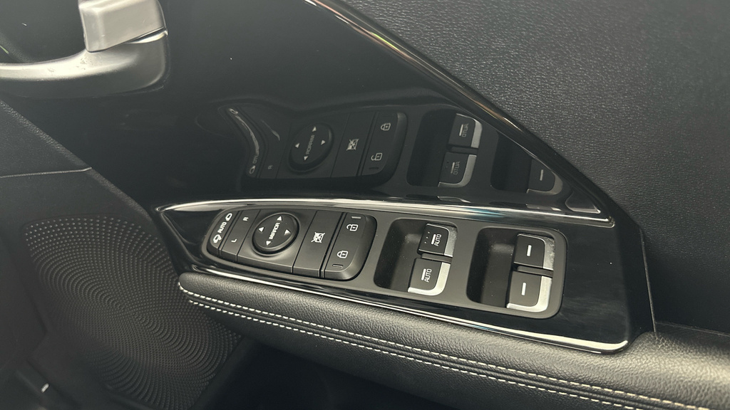 Kia e-Niro 64Kwh 4 Suv 201 Bhp Blue #11
