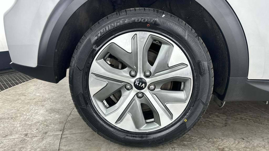 Kia e-Niro 64Kwh 4 Suv 201 Bhp Blue #26