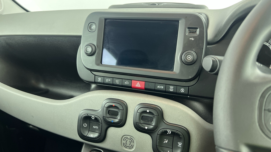 Fiat Panda City Cross Black #16