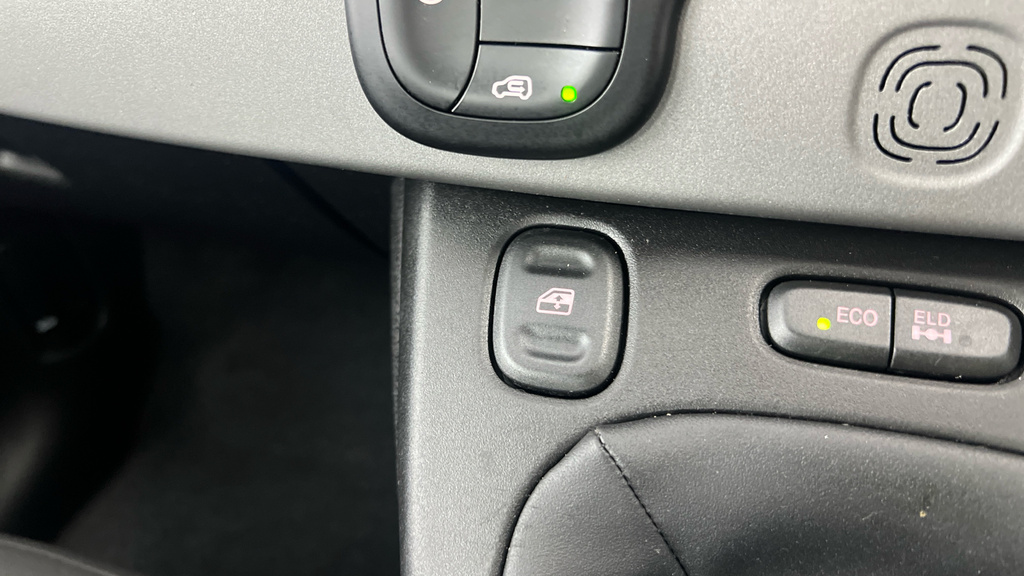 Fiat Panda City Cross Black #15