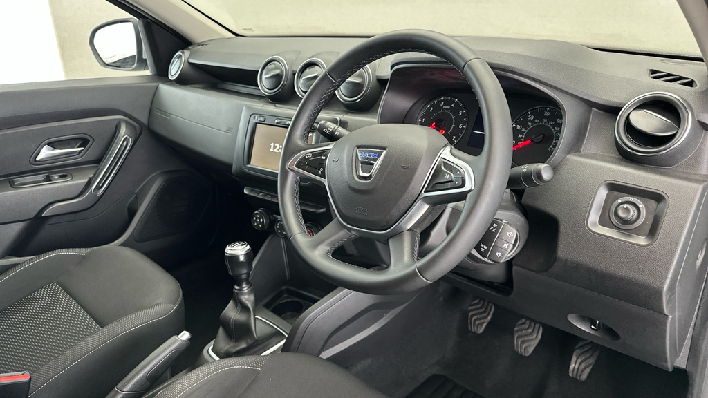 Dacia Duster 1.0 Tce 90 Comfort 6 Speed Estate White #10
