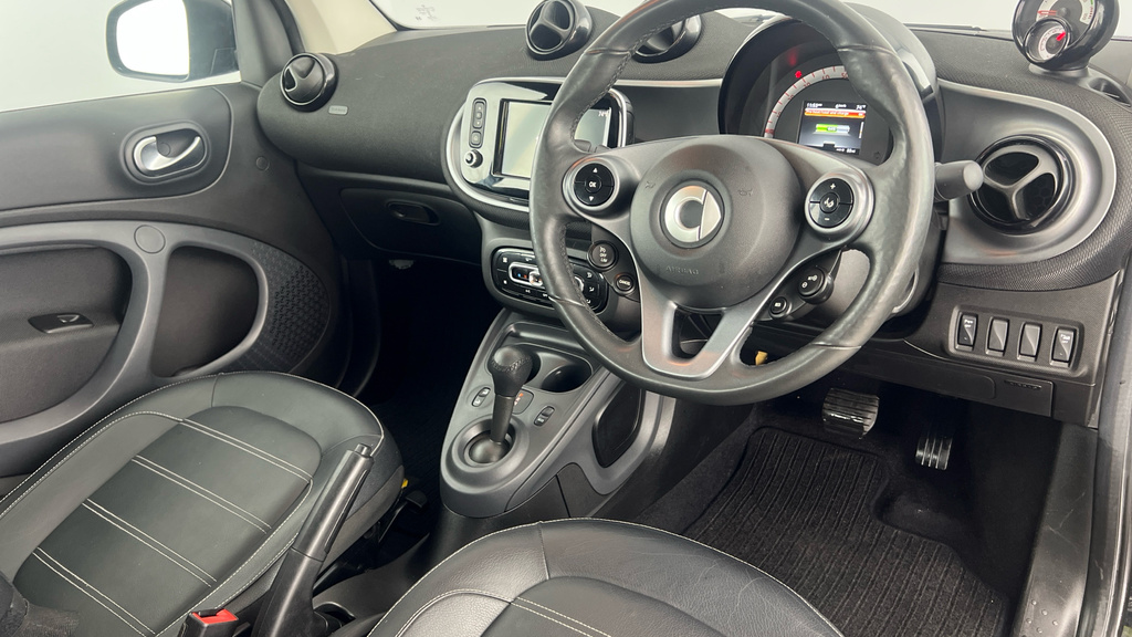 Smart Fortwo Cabrio 17.6Kwh Prime Premium Plus Cabriolet 2 Black #9