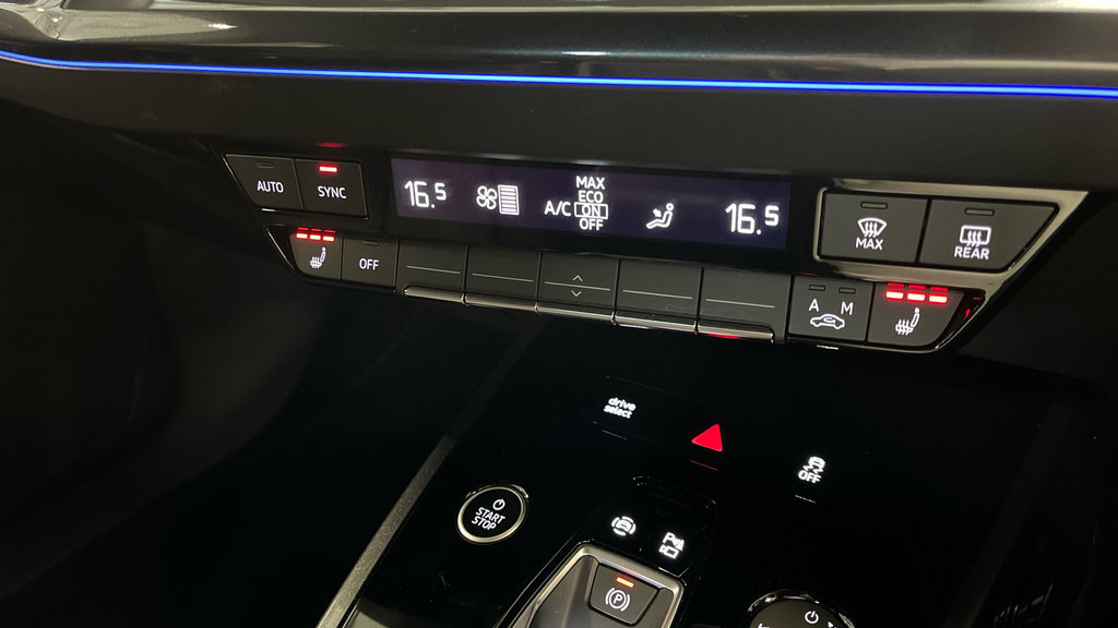 Audi Q4 E Tron Q4 Sportback Black Edition 45 E-tron 210,00 Kw Black #30
