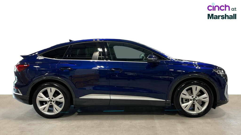 Audi Q4 E Tron Q4 Sportback Black Edition 45 E-tron 210,00 Kw Black #2