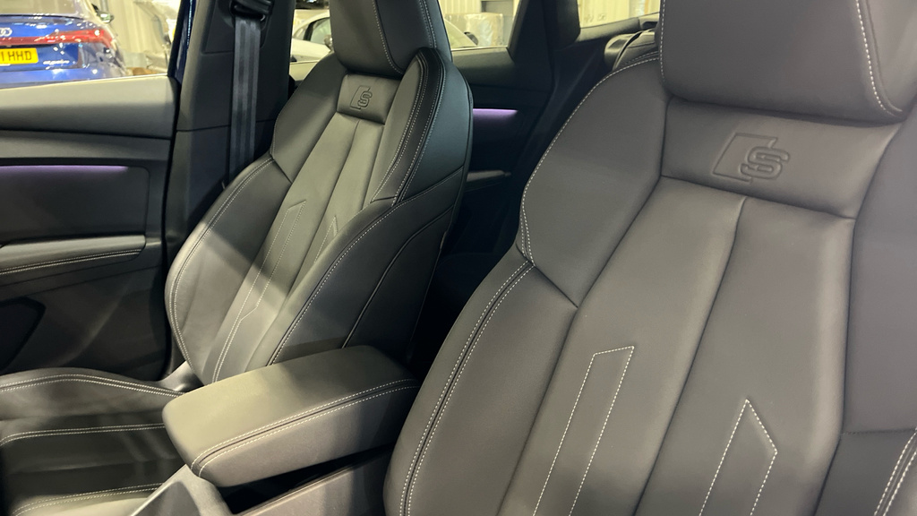 Audi Q4 E Tron Q4 Sportback Black Edition 45 E-tron 210,00 Kw Black #31