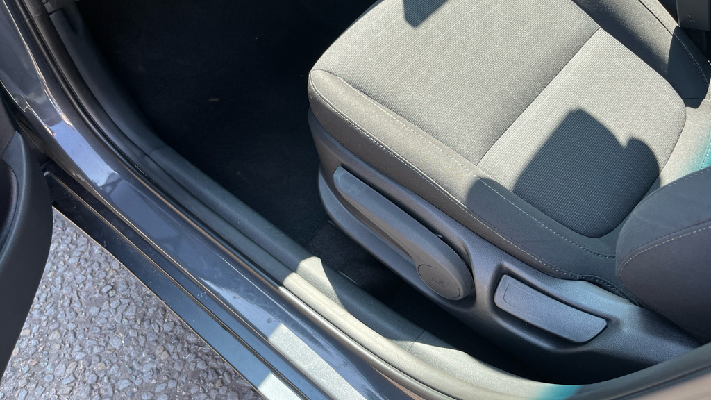 Hyundai Kona Ultimate Blue #47