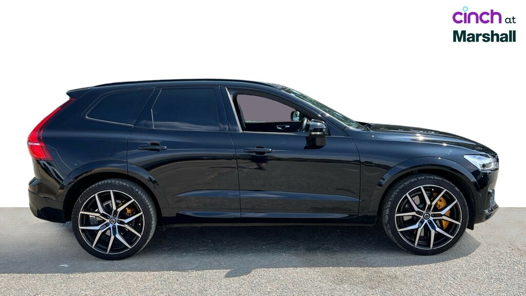 Volvo XC60 T5 Momentum Pro Red #2