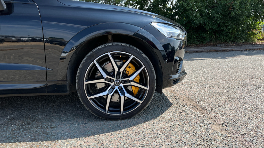 Volvo XC60 T5 Momentum Pro Red #20