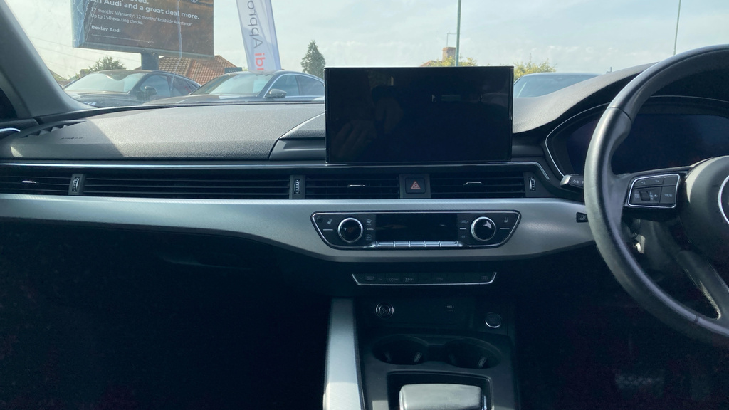 Audi A4 Avant 2.0 Avant Tdi S Line Mhev 161 Bhp White #12