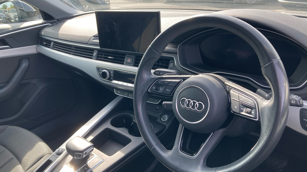 Audi A4 Avant 2.0 Avant Tdi S Line Mhev 161 Bhp White #9